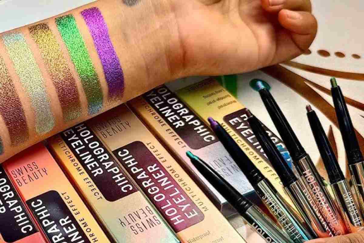 Swiss Beauty Holographic Eyeliner